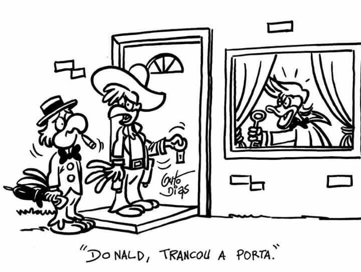 donald-trancou-a-porta